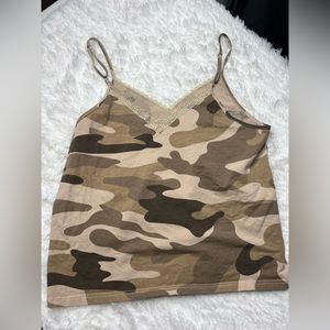 Camo tank size small NWOT